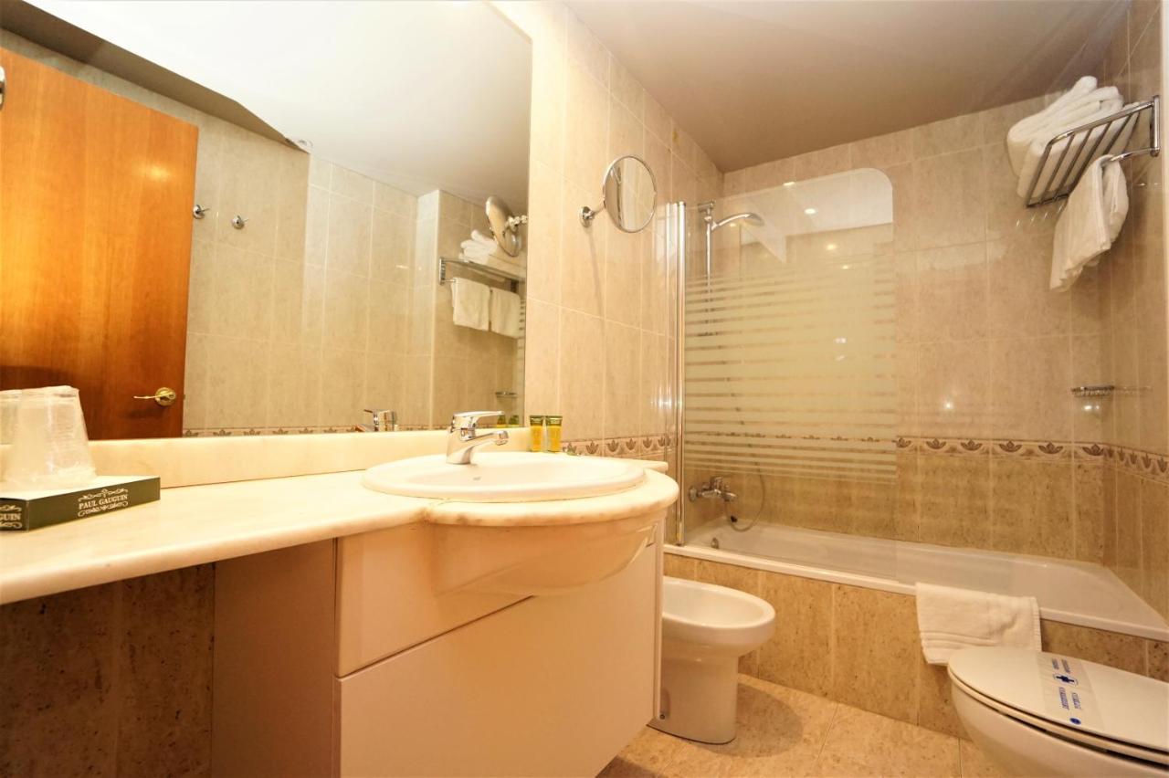 Hotel & Spa Niunit El Serrat Ngoại thất bức ảnh