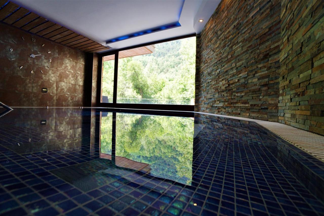 Hotel & Spa Niunit El Serrat Ngoại thất bức ảnh