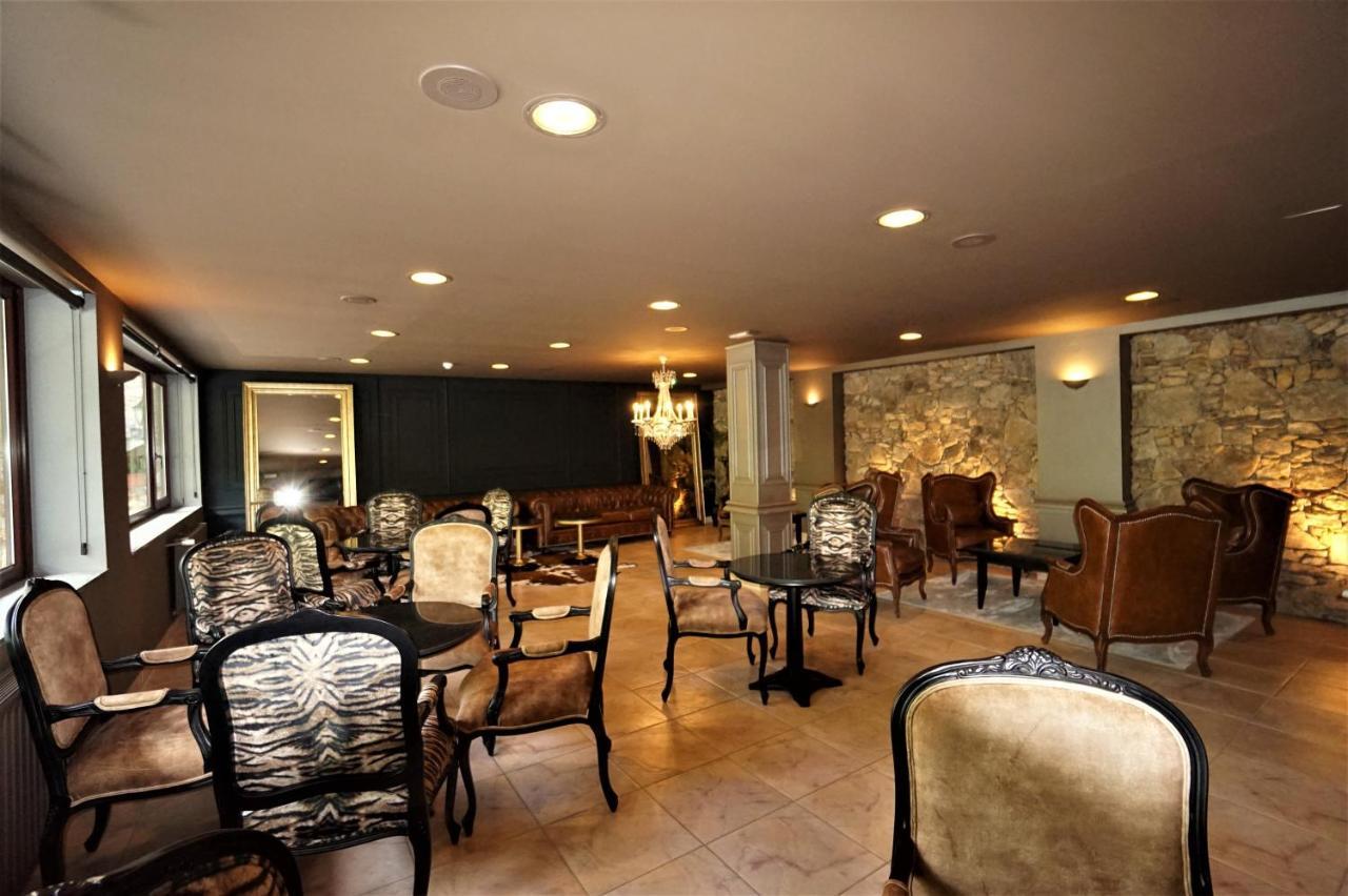 Hotel & Spa Niunit El Serrat Ngoại thất bức ảnh