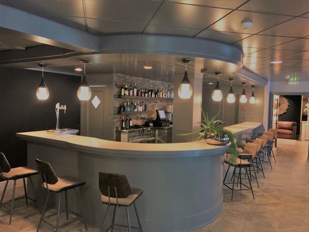 Hotel & Spa Niunit El Serrat Ngoại thất bức ảnh