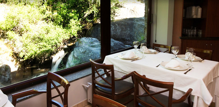 Hotel & Spa Niunit El Serrat Ngoại thất bức ảnh