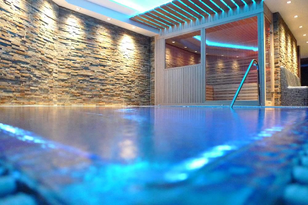 Hotel & Spa Niunit El Serrat Ngoại thất bức ảnh